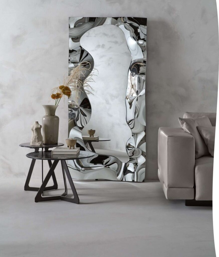 Phantom – Heykəlsi Güzgü